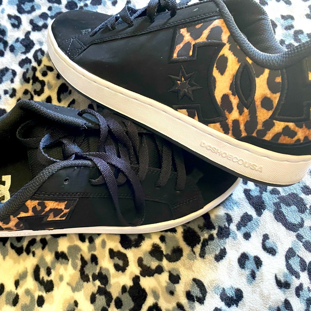 DC shoes